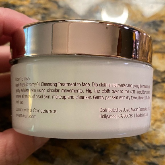 Josie Maran Creamy Oil Cleansing Balm Treatment - Picture 2 of 6
